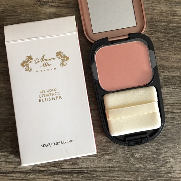 AMORE MIO COMPACT BLUSHER - 10g NEW - Picture 1 of 4